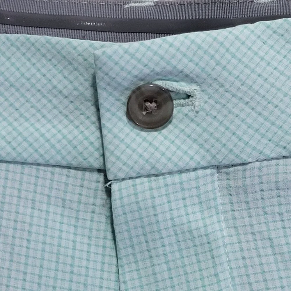 Walter Hagen Shorts Men‎ Size 42 Seersucker Golf Gripper Stretch Waistband Green